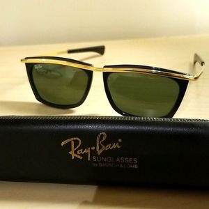 Vintage 80's B&L Ray-Ban Sunglasses